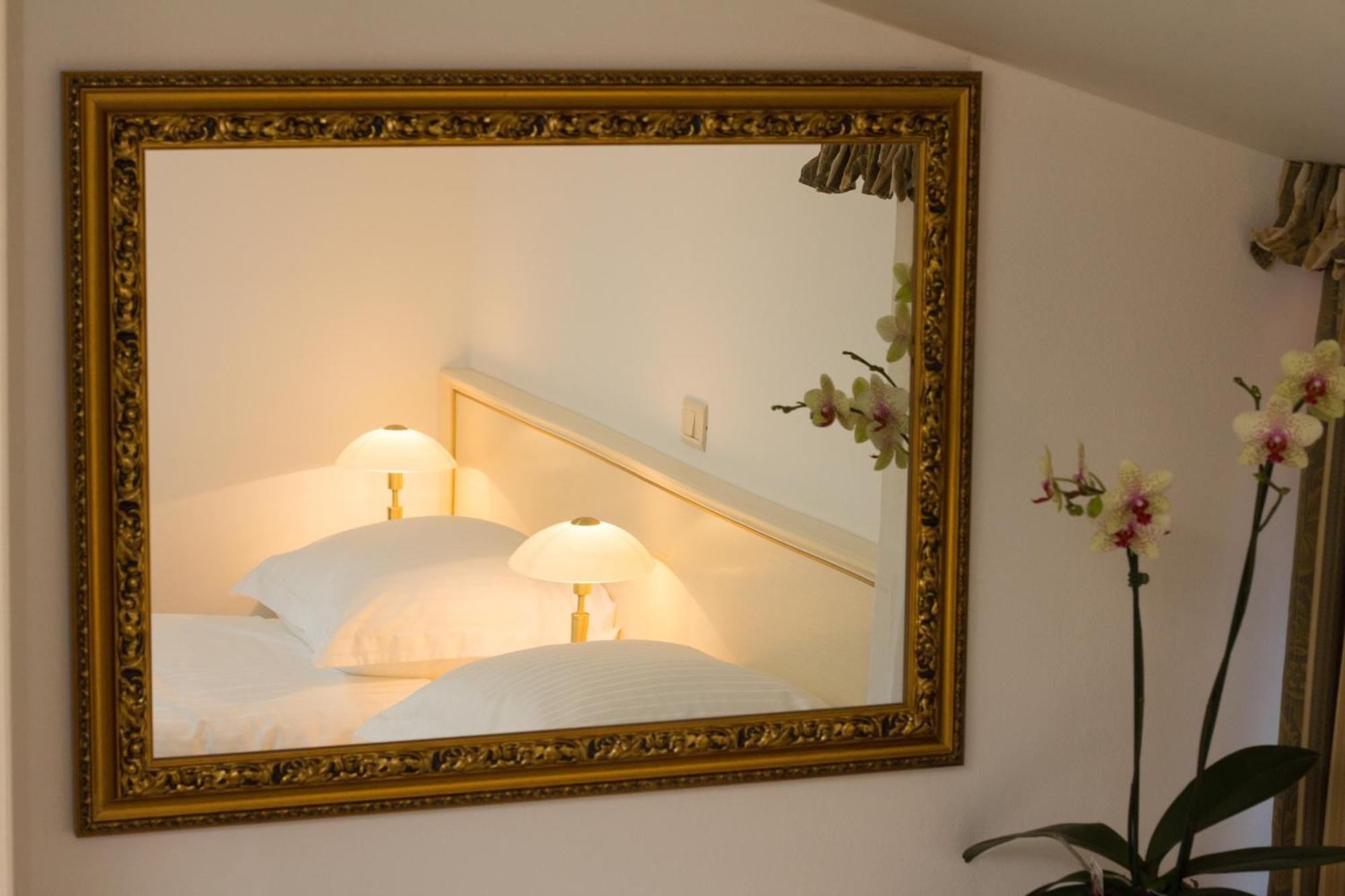 Guest House Sterk โนวาโกริคา ภายนอก รูปภาพ