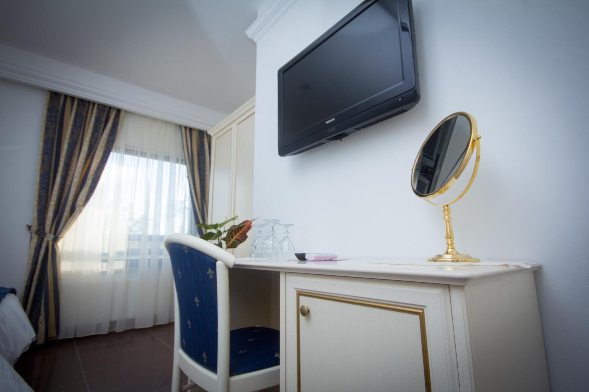 Guest House Sterk โนวาโกริคา ภายนอก รูปภาพ