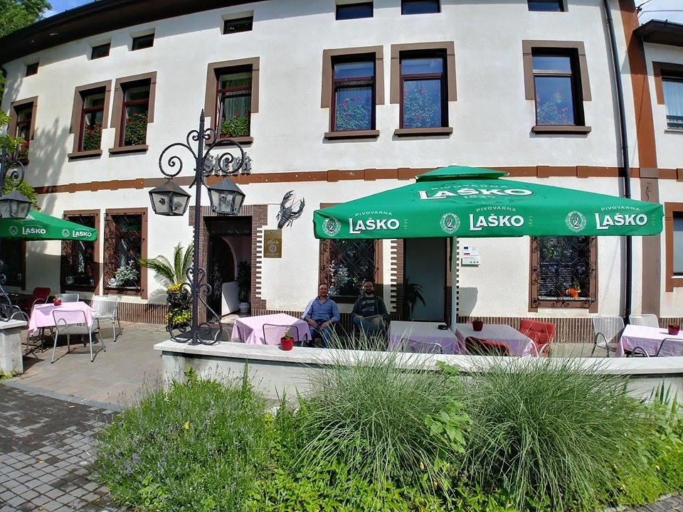 Guest House Sterk โนวาโกริคา ภายนอก รูปภาพ
