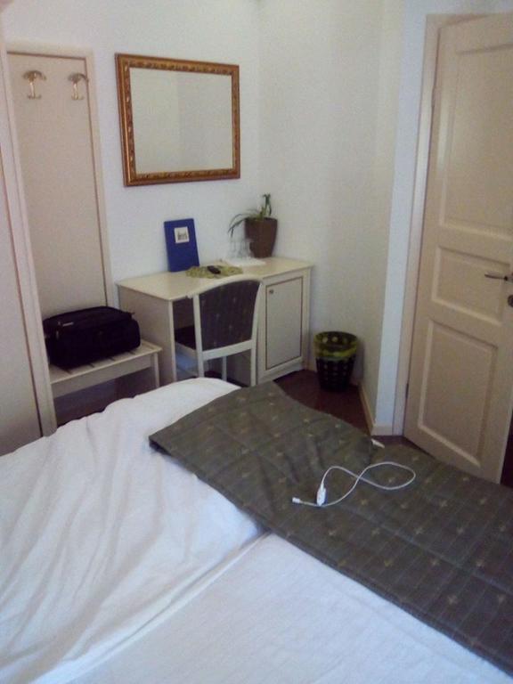 Guest House Sterk โนวาโกริคา ภายนอก รูปภาพ