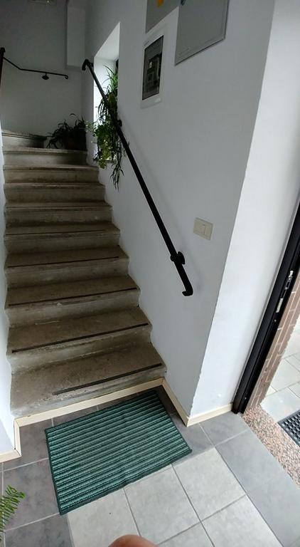 Guest House Sterk โนวาโกริคา ภายนอก รูปภาพ
